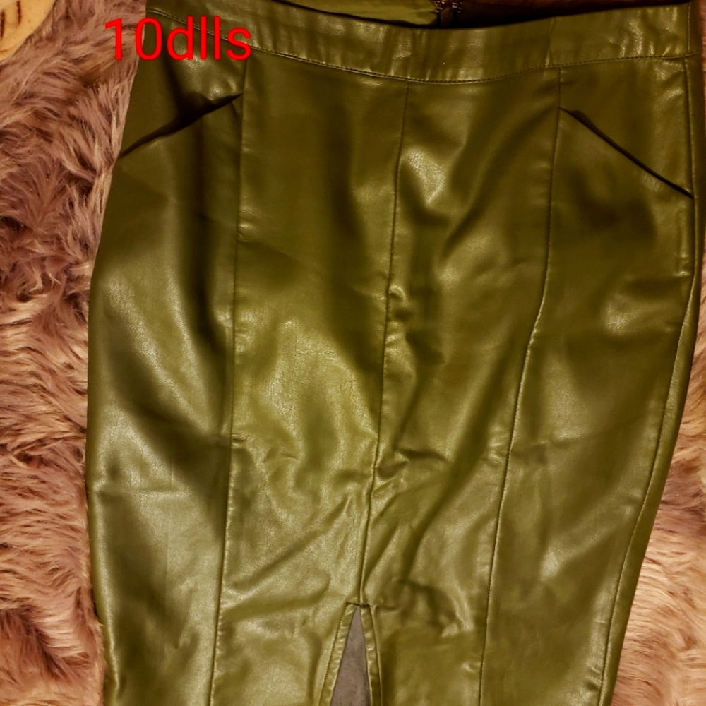 Green Leather pencil skirt